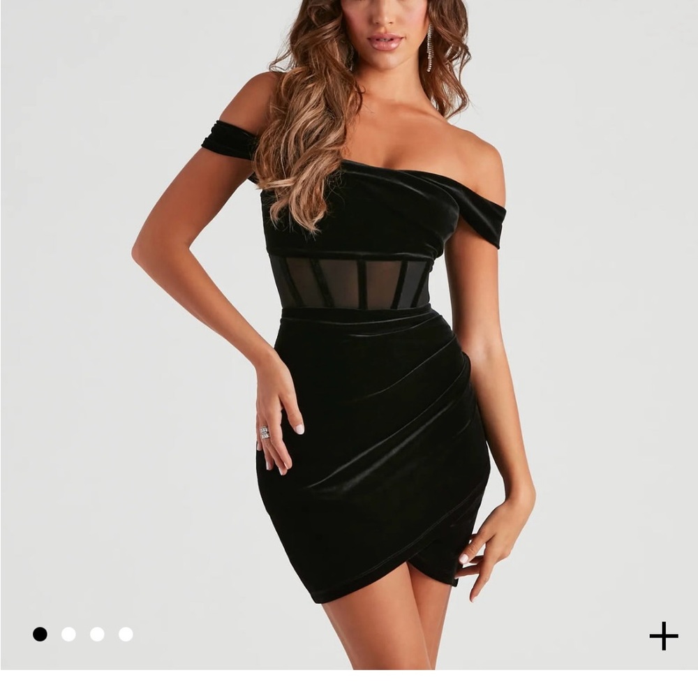 Windsor Black Off Shoulder Bodycon Mini Dress